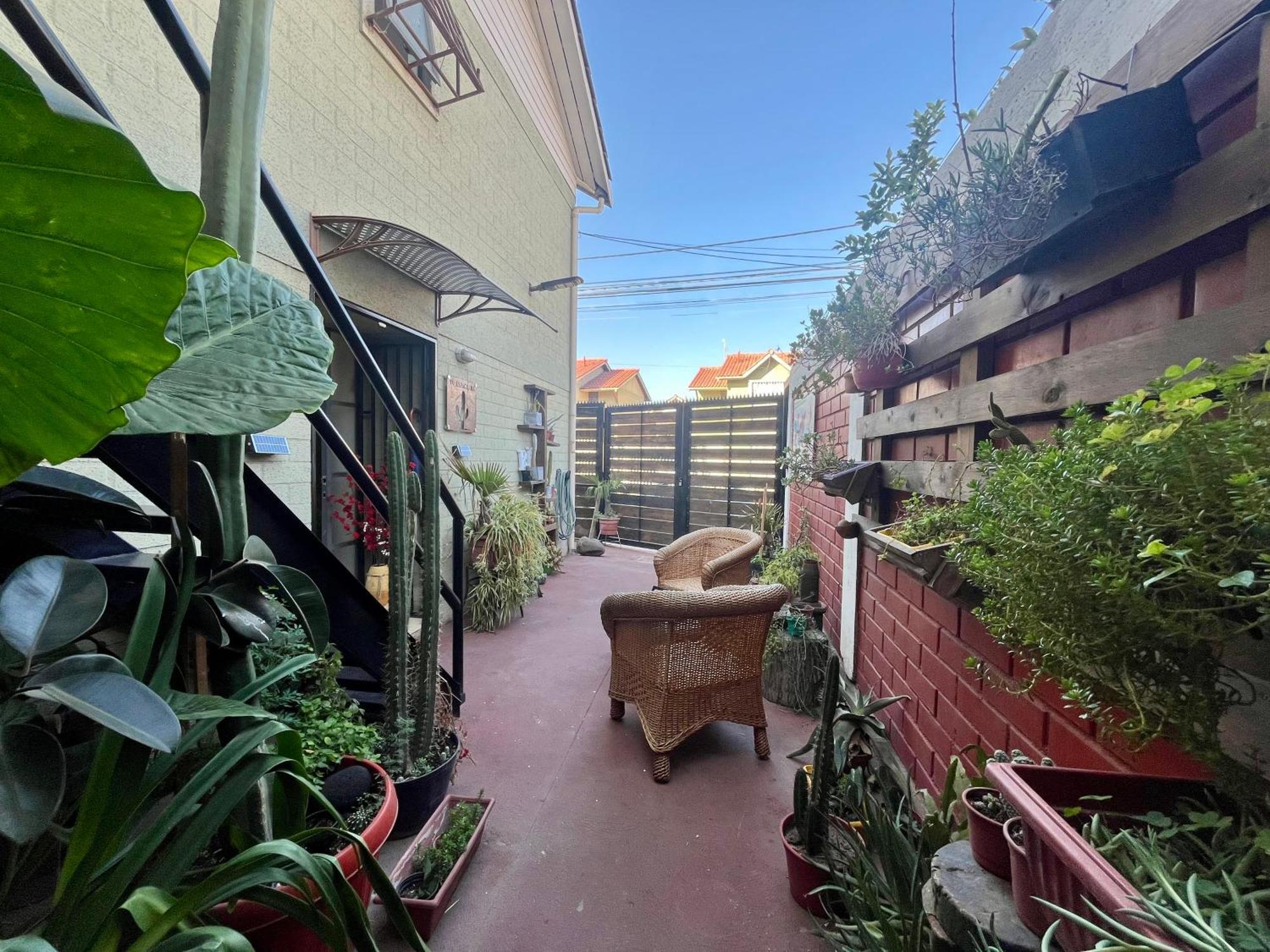 Hostel Tu Espacio Re - Habitaciones Cerca Del Aeropuerto Santiago de Chile Eksteriør billede